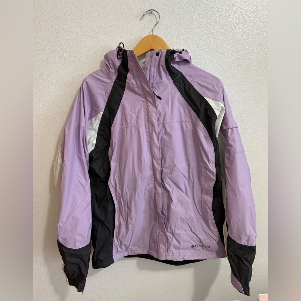 Women’s Columbia lightweight jacket size L